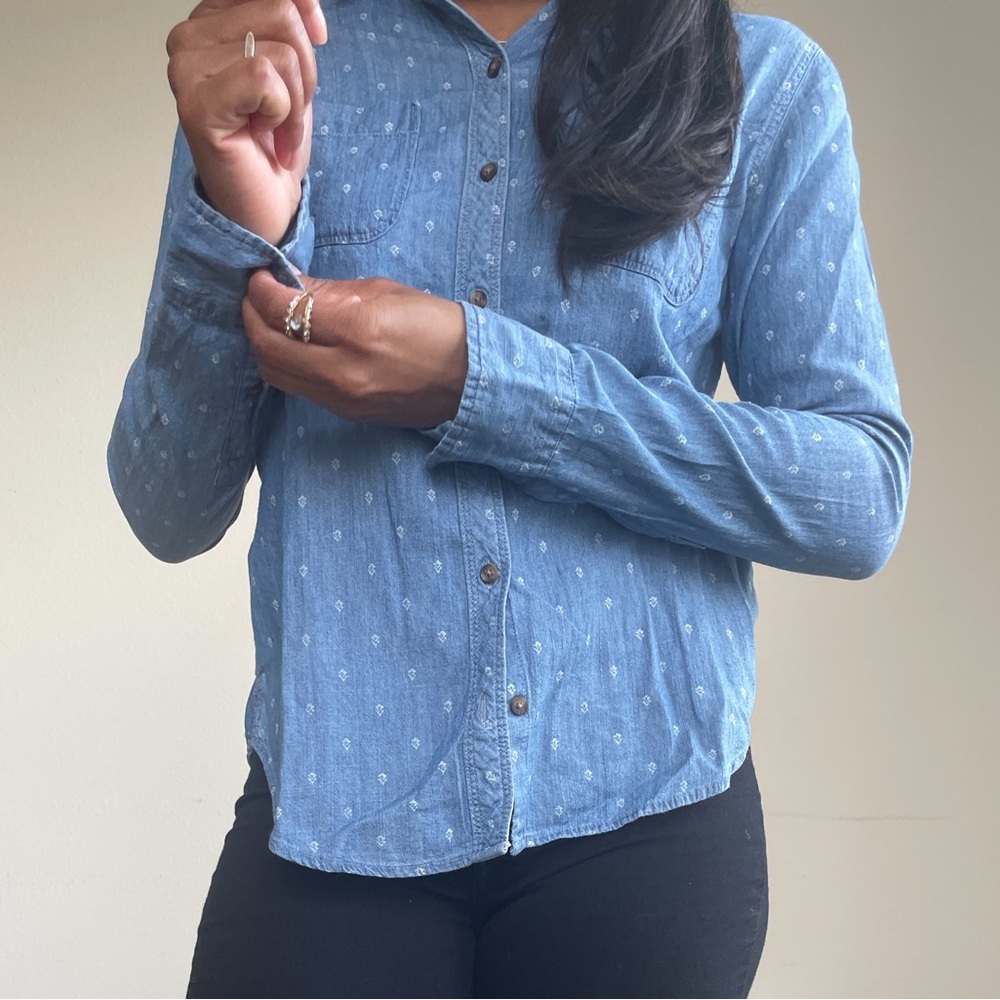 Chambray Button Up Top - image 6